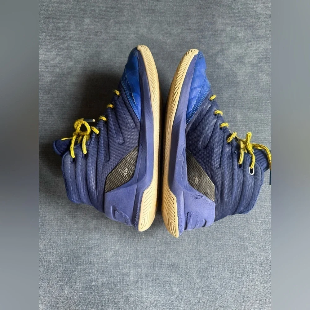 Under Armour Youth Curry 3 SZ 5.5Y Shoes Blue Yellow Basketball Training Sneaker